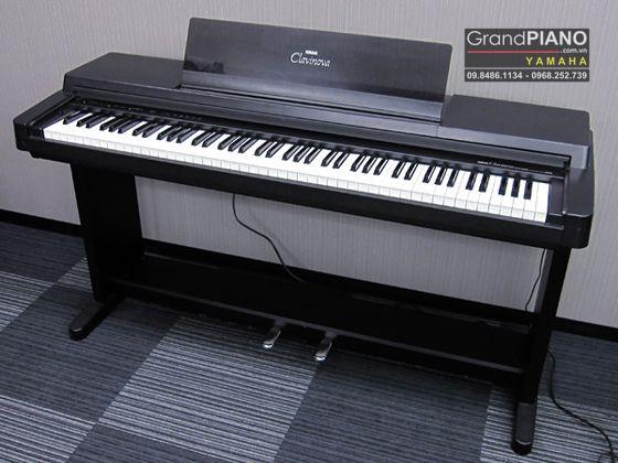 YAMAHA CLP-550 SERIAL: 32490-79183 